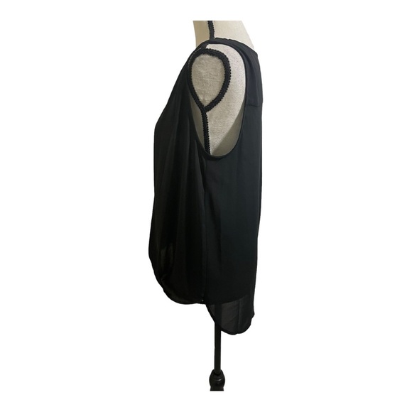 COCollective Concept womens blouse faux wrap sheer style. Black. Hi/Lo Medium - Picture 7 of 10